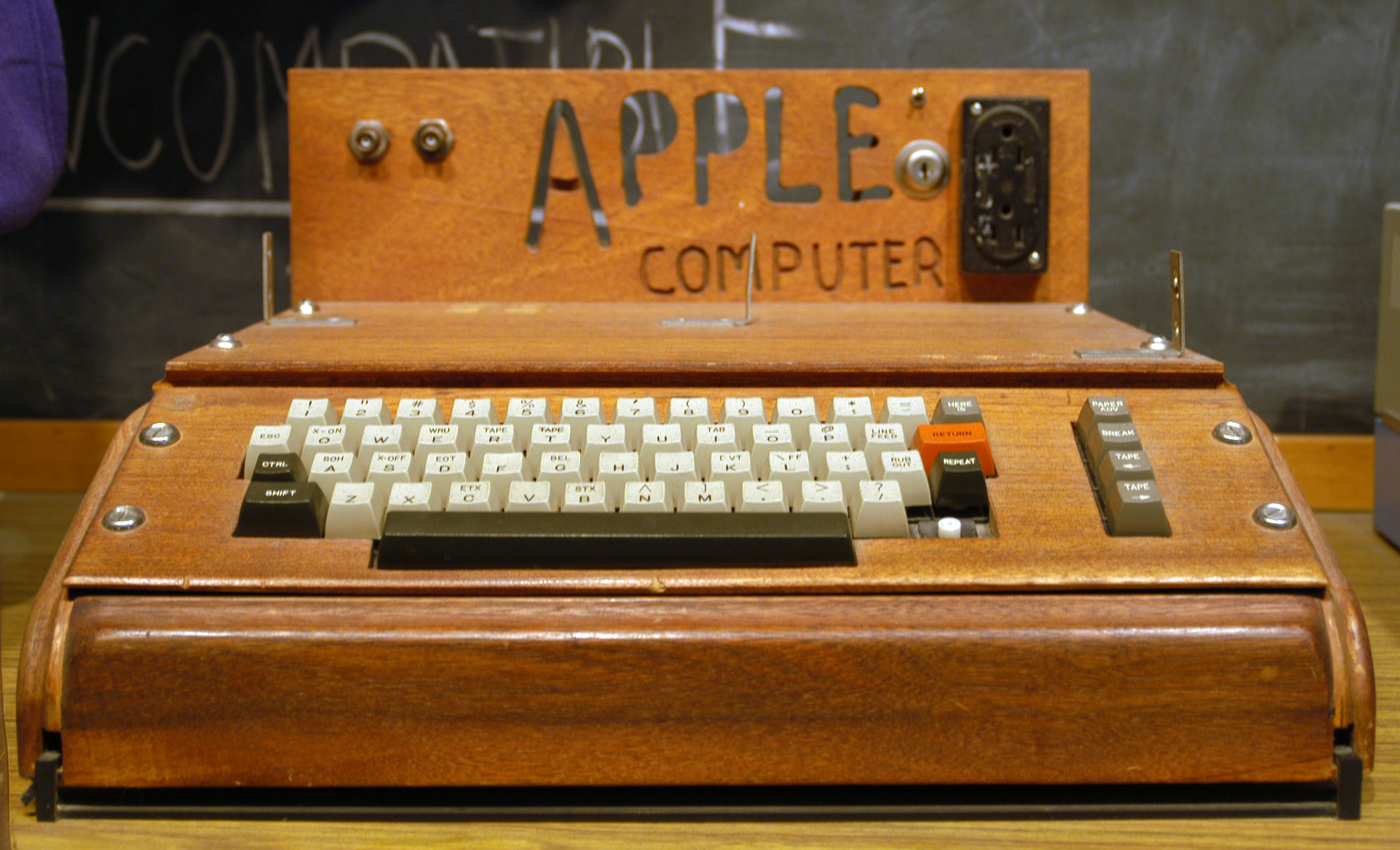 Apple 1, el primer producto de Apple.